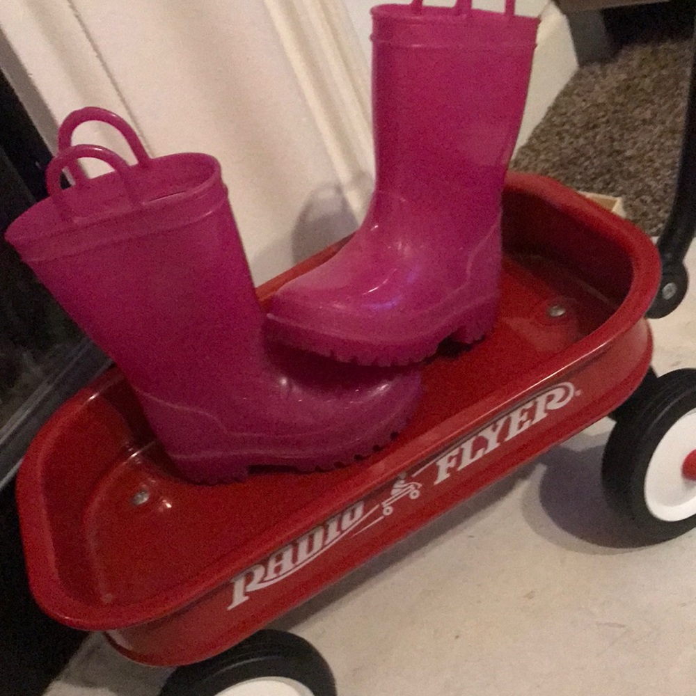 Rain boot size 5 Toddler pink glitter